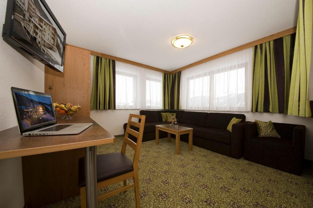 Apart Sonnenplateau Serfaus Room photo