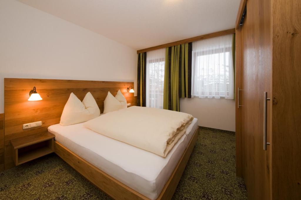 Apart Sonnenplateau Serfaus Room photo